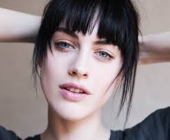 It was released on video in the united states under the title cannibal. Black Hair White Skin Harmony And Models 2021 Kimdeyir