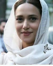 佩瑞娜兹·伊查蒂尔介绍_图片_作品-猫眼电影