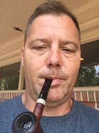 This tobacco is very pleasant. LAP AVE UIDS م سرث C IAN ACO Tabaco  especiarias Indiano rico em aromáticas. 福