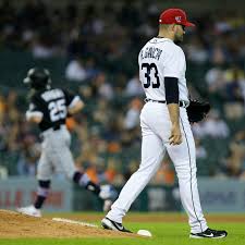 In arcade, you have 10 pitches to score as many points as you can by landing the ball as close to the target as possible. White Sox 8 Tigers 2 Close Game Turns Into A Rout In The Ninth Bless You Boys