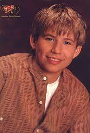 Pin By Jazzyj On Childhood Memories 90s Jonathan Taylor Thomas 90s Heartthrob Jonathan Taylor Thomas 90s