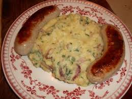 Boudin Blanc Puree De Pommes De Terre A L Oignon Rouge Recette Puree Pomme De Terre Recette Boudin Blanc Recettes De Cuisine