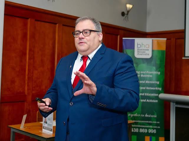 Public Speaking Adelaide | Proven 4-Step Confidence