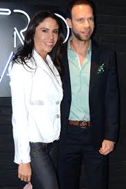 Buscamos a paola rojas, esposa del futbolista zague de quien se filtró un video íntimo en las redes sociales, huyó sin dar. Paola Rojas Llora Al Recordar De La Presion Que Vivio Por El Escandalo Sexual De Su Exesposo Zague Famosos Univision