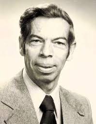 Dora Boggs's Instagram, Twitter & Facebook