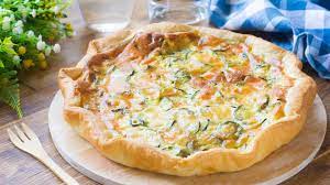 Ecco lo strudel di pasta sfoglia alle pere, un dolce goloso e facile, perfetto da preparare anche all'ultimo minuto! Fatto In Casa Da Benedetta Torta Di Pasta Sfoglia Con Zucchine Facebook