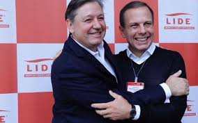 Resultado de imagem para fhc estuprei o brasil imagens