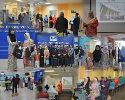 Read the full biography of tun sri lanang, including facts, birthday, life story, profession, family and more. Lawatan Penadaarasan Dari Staf Perpustakaan Tun Sri Lanang Ukm Perpustakaan Laman Hikmah