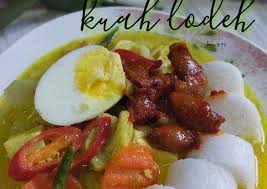 Selain opor ayam, menu yang sellau ada di hari raya lebaran adalah lontong sayur. Resepi Lontong Sayur Indonesia Resepi Merory Sedap Betul