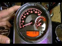 Quick video on how to upgrade your speedo on your harley. How To Configure And Setup The Harley Davidson Speedometer Tachometer 70900070a Youtube