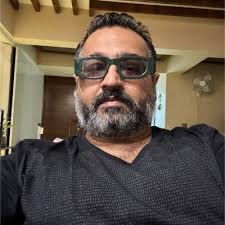 Tips for Balancing Multiple Teams as a Leader