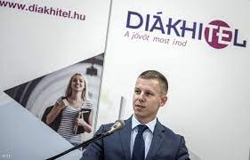 Mint írták, a diákhitel központhoz idén. Index Gazdasag Kell A Penz A Fiataloknak Rekordot Dontott A Diakhitel