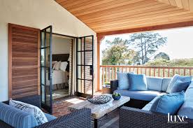 With over 30 years in design, schultz specializes in lakefront residences. It S All About The Beach Life In A California Home With Global Soul Luxe Interiors Design