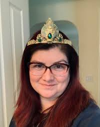 Tiara made with a shell and gold/green foil