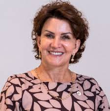 Conselheira do CRCPR é nomeada integrante da Comissão Nacional da Mulher  Contabilista