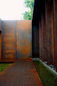 Jana Biosca Acier Corten Facade Metallique Musee Soulages Rodez