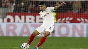 After the granada game, the coach only had positive things to say about an excellent. Al Shabab Sign Sevilla S Ever Banega As Com