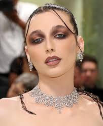 How to Create Emma Chamberlain's Met Gala Makeup Look