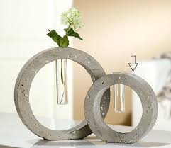 Konkrete Blumenvasen Sehr Anders Beton Deko Diy Giessen Garten Basteln Zement Kunst In 2020 Concrete Diy Cement Diy Concrete Decor