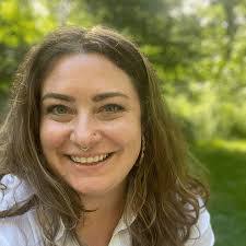 Nicole Garro's Instagram, Twitter & Facebook