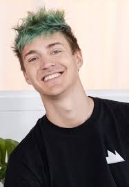 How do fists work in game looting?