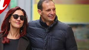 Mille multe nella prima serata di applicazione. Francesca Costa Chi E Eta Altezza Carriera E Instagram Spynews It