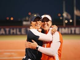 Jul 01, 2021 · las jugadoras que representarán a méxico en softbol son: Athletes Unlimited Au Softball Players Anissa Urtez And Amanda Chidester Are Engaged Athletes Unlimited