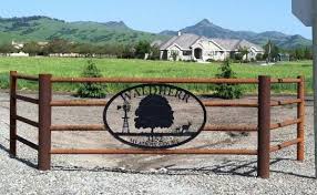 Lawman L Ranch Signs Business Signs Metal Art Fire Pits Gates And Hvac Farm Signs Entrance Farm Entrance Ranch Sign
