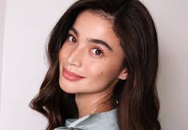 Anne Curtis in Bathing Suit "Looks Marvelous" — Celebwell