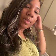 Cierra Wood's Instagram, Twitter & Facebook