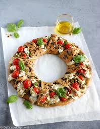 Whole Wheat Mediterranean Pizza Star Ring Recipe Mediterranean Pizza Food Recipes Mediterranean Recipes