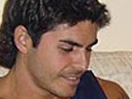 Se fortalece la hipótesis de un "entregador" de Acro