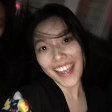 on a 10 hour flight from seoul, korea to san francisco, a mother handed out  more than 200 goodie bags filled with candy and ear plugs, in case her  4-month-old child cried