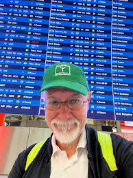 Dude, where's my flight? The Formori delegation desperately needs more  sleep, and coffee, and a shower, and a shave… gue Alheure Tunis Alheure  7390 Alheure Iheure Alhoure Riga Barcelone 09:25 Manchestor 09:25