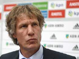 De voetbaltrainer is al 38 jaar hét vakblad voor voetbaltrainers in nederland en belgië. Duitse Bundesliga Wil Nederlandse Trainers Tuchtmeesters En Dompteurs Van Oogstrelend Voetbal Duitslandnieuws