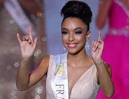 Miss guadeloupe élue 1ère dauphine de france 2019 a peine fait des étincelles au côte d azur 4ème à l élection marine lorphelin wikipédia discours 5 finalistes youtube. Avant Miss France 2020 La France Finit 2e De Miss Monde Le Huffpost