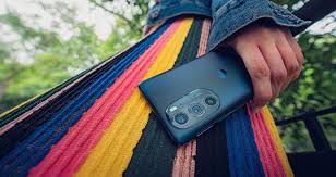 Motorola Edge 30 Pro mit viel Power und ...