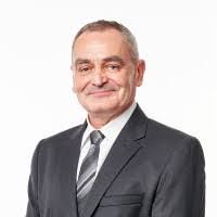 Richard Graef's Instagram, Twitter & Facebook