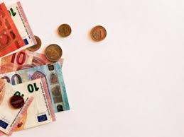 Our currency calculator gives you the opportunity to convert several crypto currencies to most popular fiat currencies. Curs Euro Lei Citeste Toate Articolele Despre Curs Euro Lei Pagina 1 Din 1 Antena 1