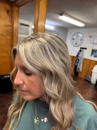 blondie season ☀️ Lacey Chamberlain 🤍