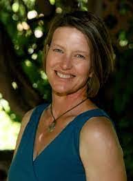 Gail Corlett's Instagram, Twitter & Facebook