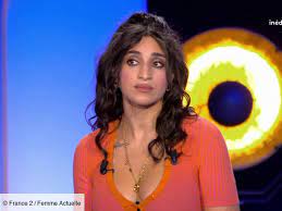Inspired by her mother, an opera singer, jordana wanted to become a singer from an early age. 2021 Camelia Jordana Her Comments On The Police In We Are Not Lying Are Controversial Femme Actuelle Le Mag
