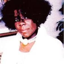 Angela Gilson's Instagram, Twitter & Facebook