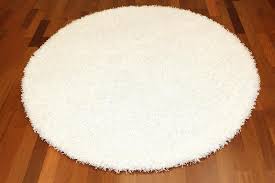 Esszimmer kunstblumen weisser teppich moderner stil wohnzimmer white carpet living room ideas weisser teppich wohnzimmer ideen Rund Teppich 160 Cm Fancy Weiss Trendcarpet De