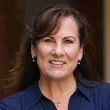 Joan Pendergast's Instagram, Twitter & Facebook