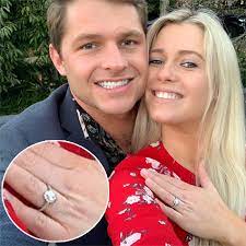 Jun 15, 2021 · princess diana's niece lady kitty spencer. Lady Amelia Spencer S Engagement Ring Is Stunning Take A Closer Look Hello