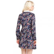 We did not find results for: Robe Evasee Manches Longues Col Claudine Imprimee Fleurs Femme Noir 3 Suisses