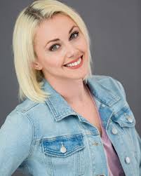 Danielle Towne (@danielleltowne) • Instagram photos and videos