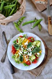 Salade Composee De Printemps Aux Petit Pois Tomate Et Courgette Recette Salades Composees Salade Nourriture D Ete