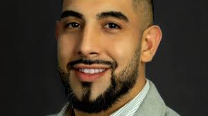 Community College: The Right Path and the Right Foot